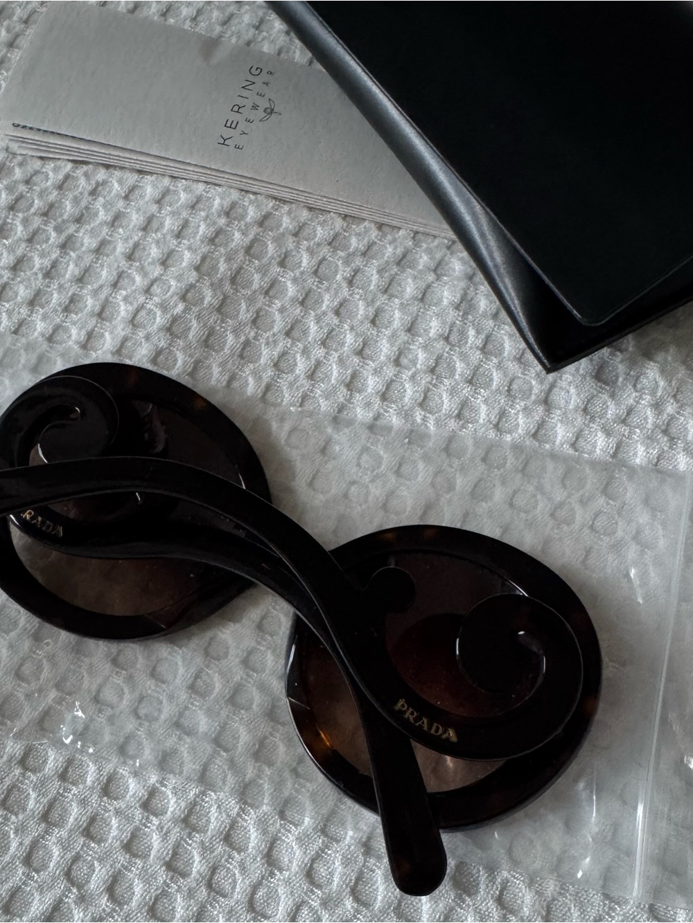 Prada Sunglasses With YSL Case - Picture 3 of 10